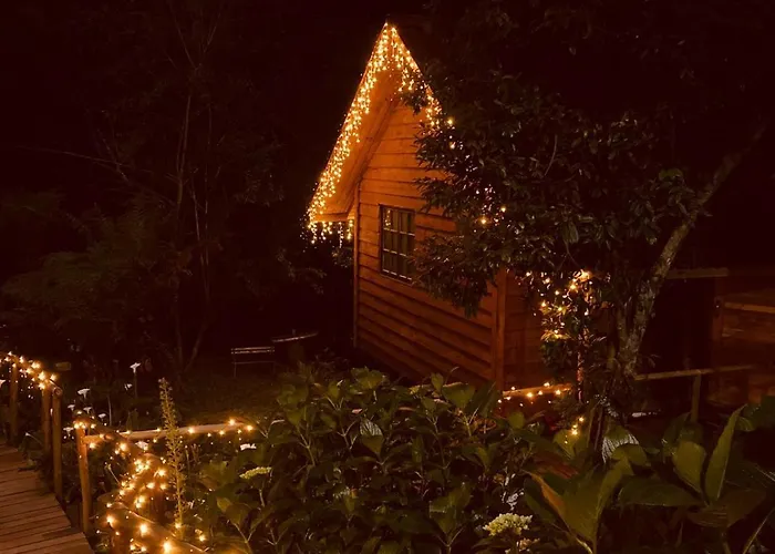 Chale Cerejeira - Chalet Village